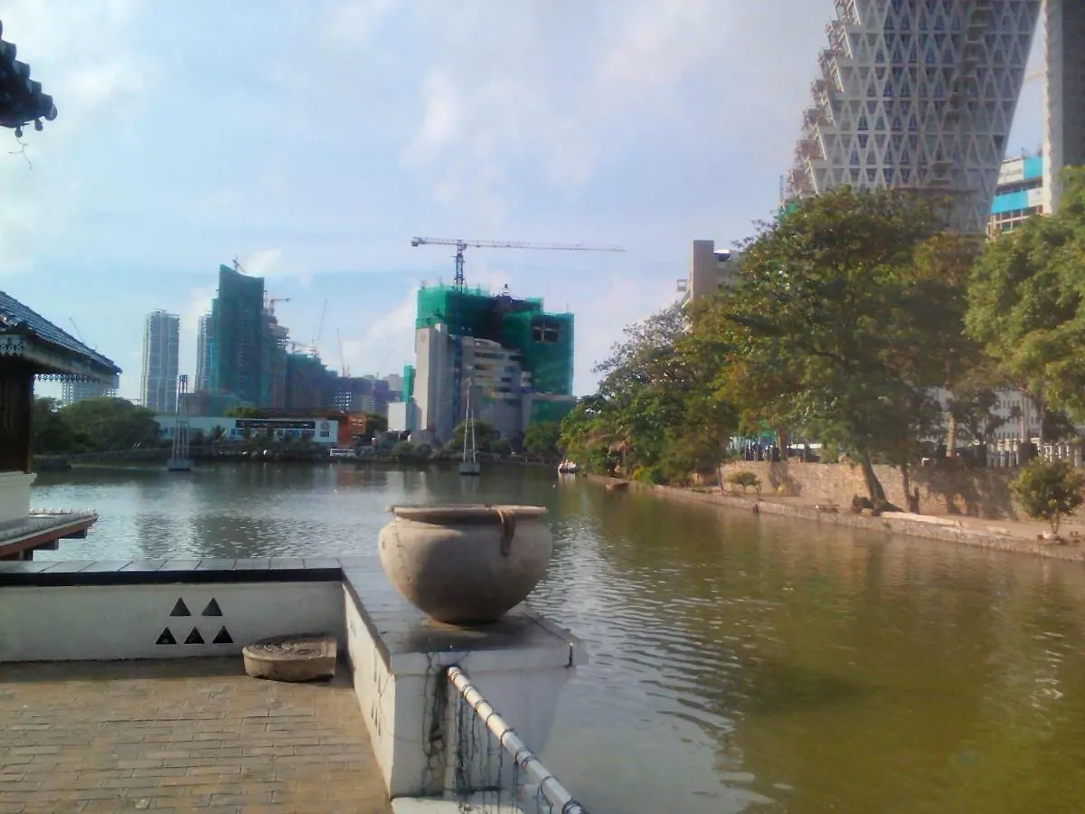 Haven Fort Hostel Colombo Sri Lanka